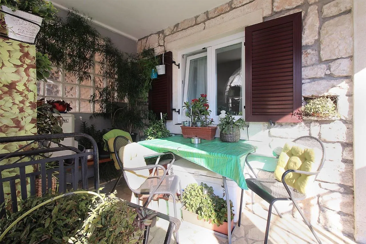 Apartments With A Parking Space Premantura, Medulin - 20752 PUY